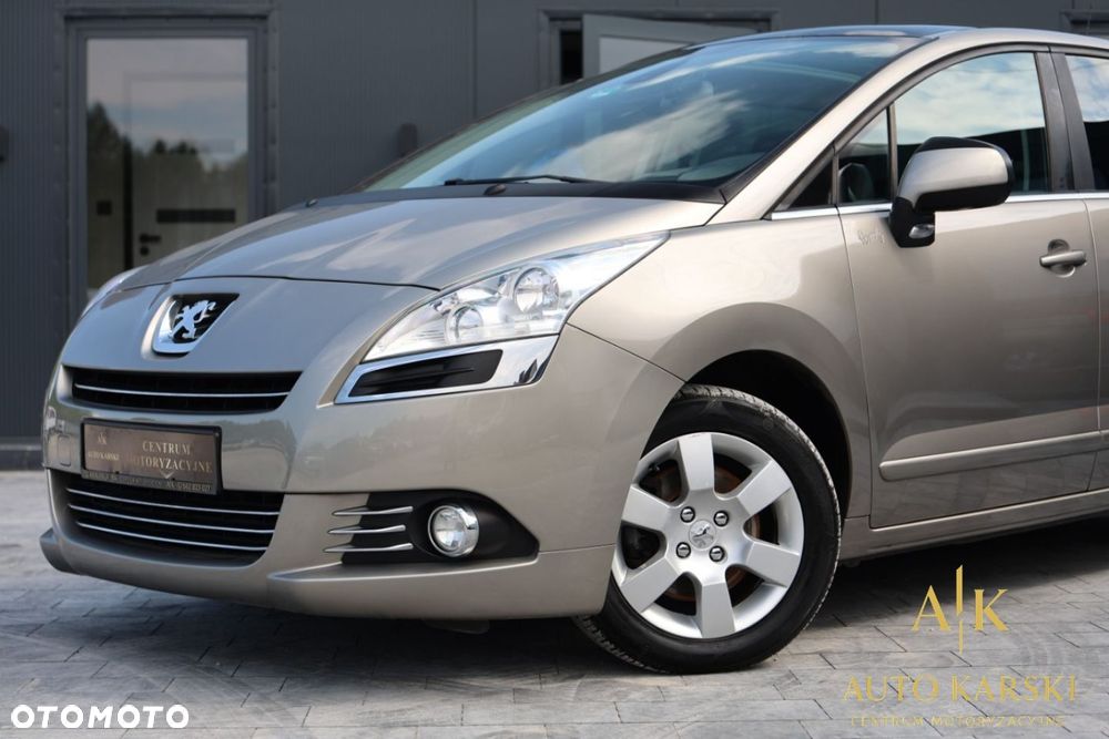 Peugeot 5008 - 10