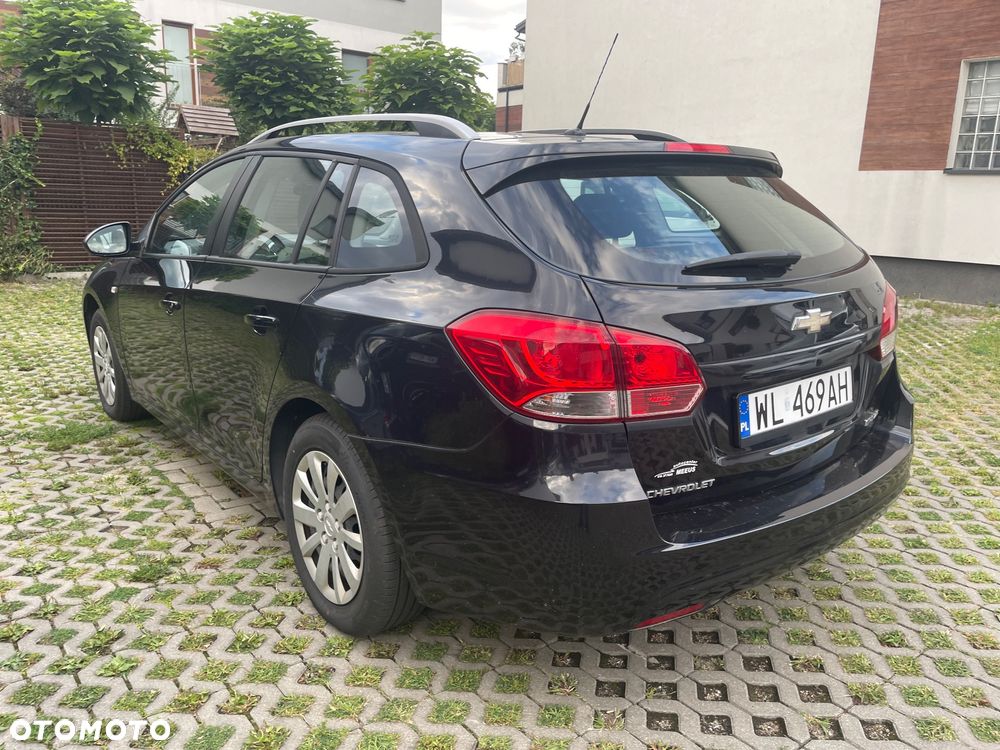 Chevrolet Cruze 1.7 D LT+ - 29
