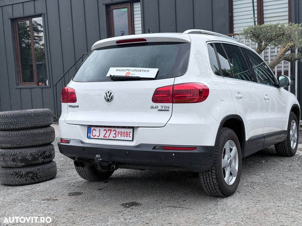 Volkswagen Tiguan 2.0 TDI 4Motion DSG Sport & Style - 4