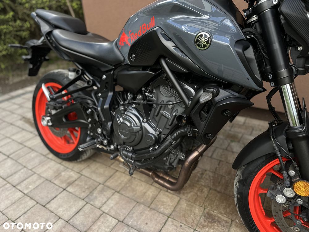 Yamaha MT - 16