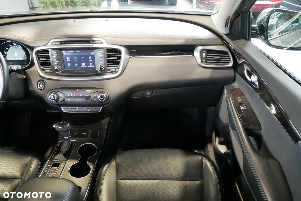 Kia Sorento - 17