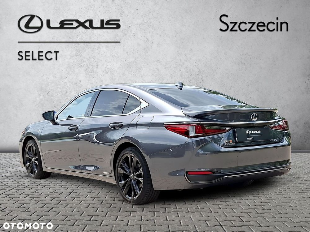 Lexus ES 300h F Sport Edition - 3