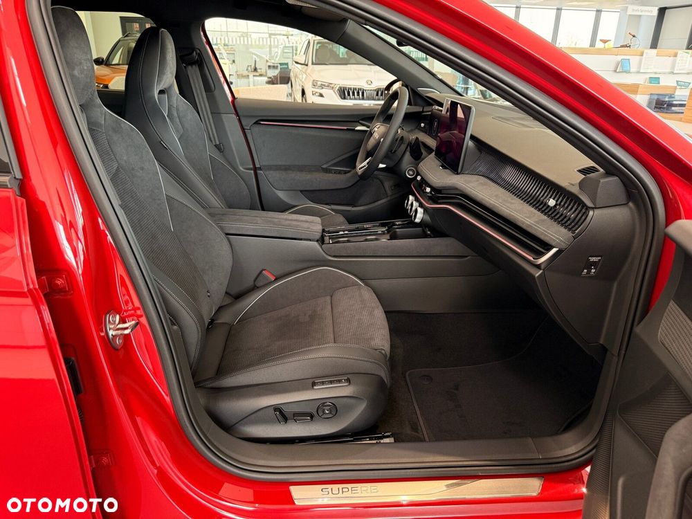 Skoda Superb 2.0 TSI Sportline DSG - 10