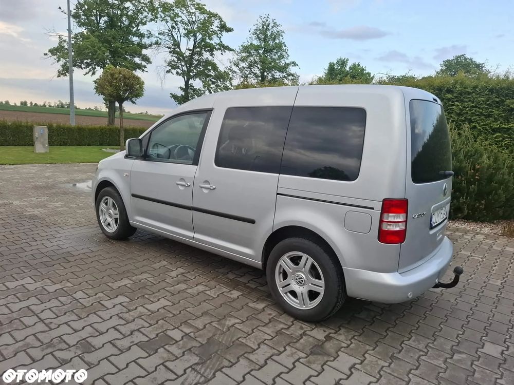 Volkswagen Caddy - 9