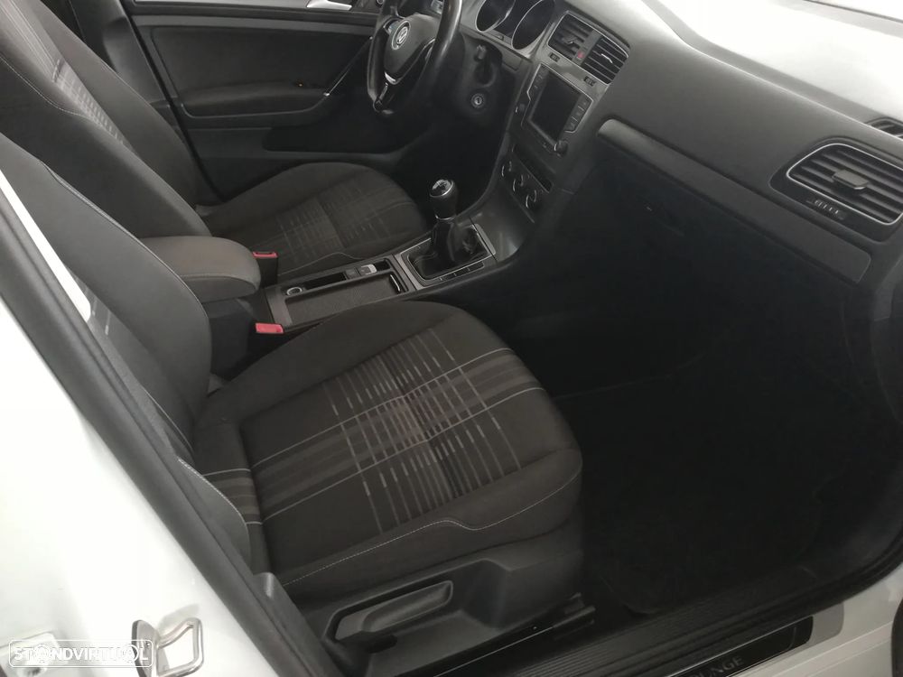 VW Golf 1.6 TDI BlueMotion Lounge - 7