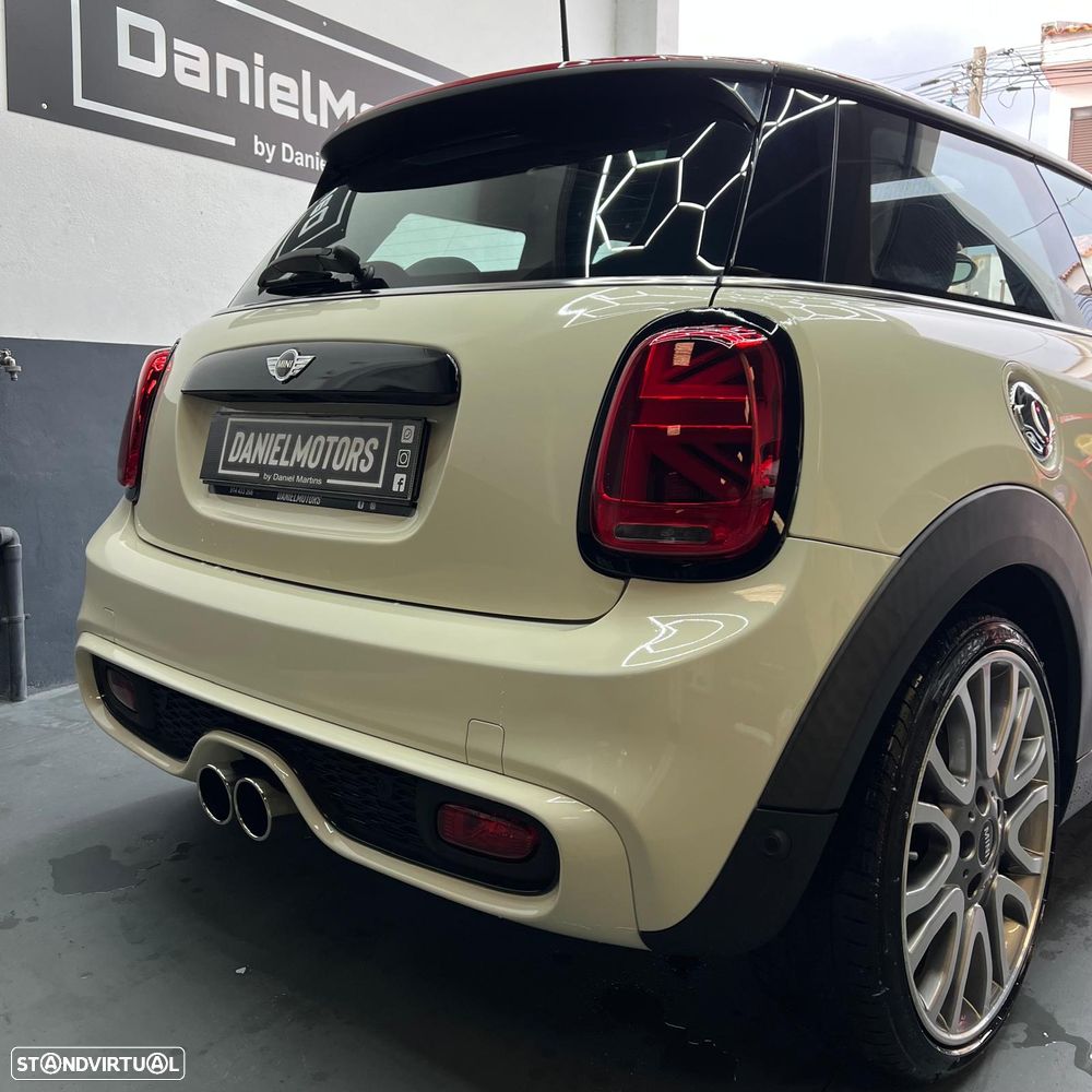MINI 3 Portas Cooper D - 3