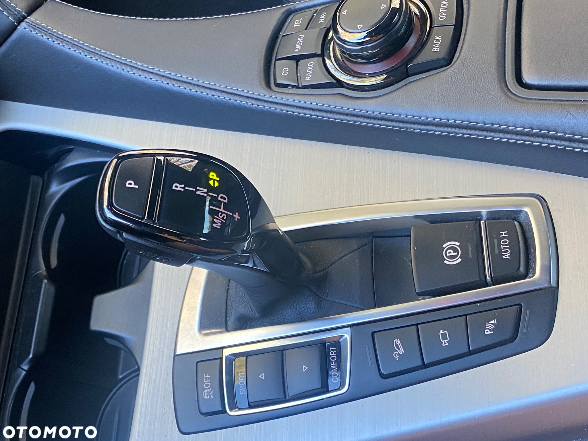 BMW Seria 6 650i xDrive - 22