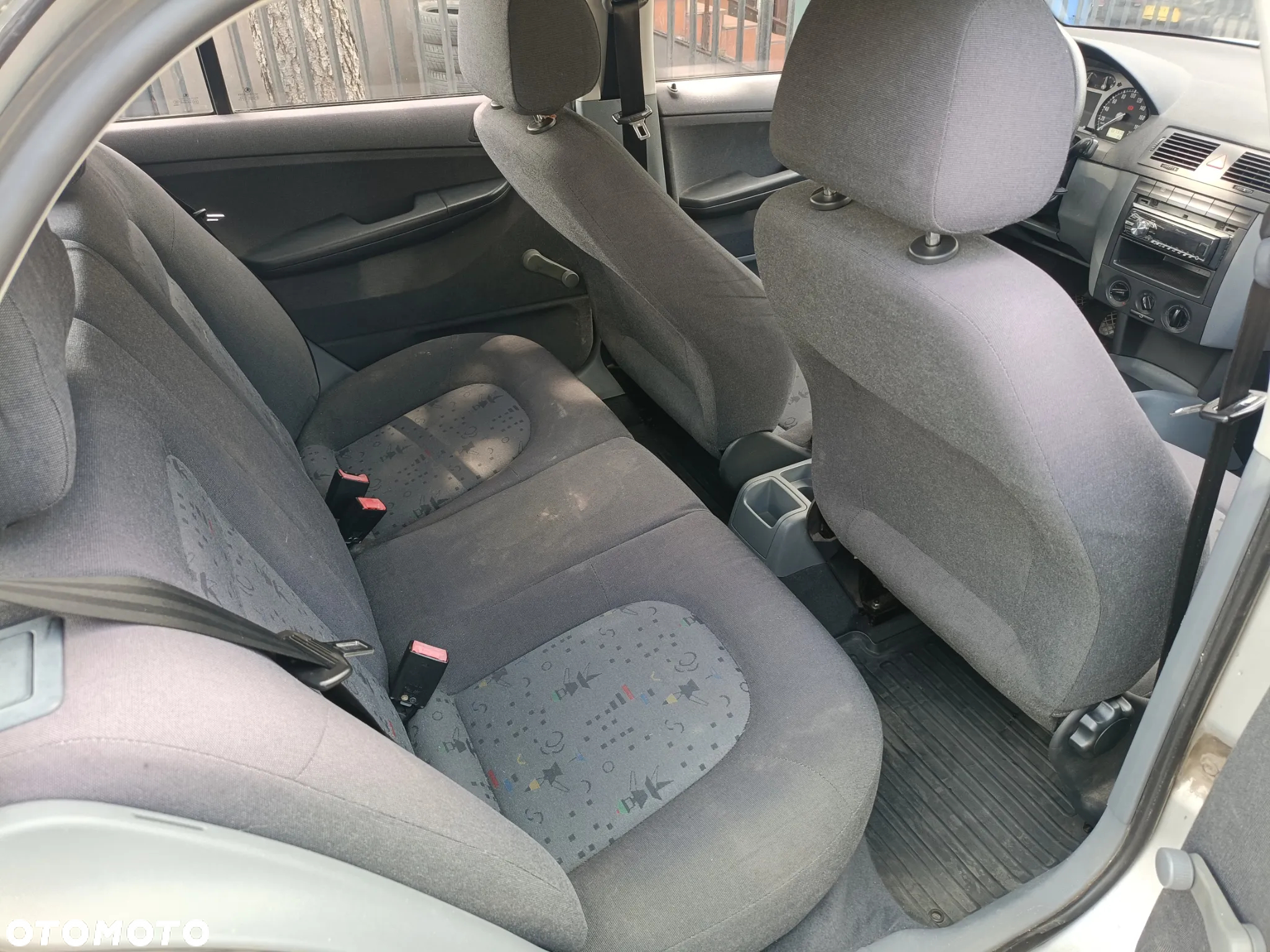 Skoda Fabia 1.4 16V Comfort - 11