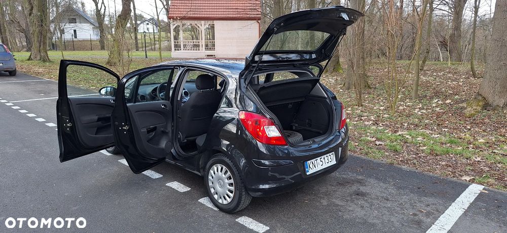 Opel Corsa - 27