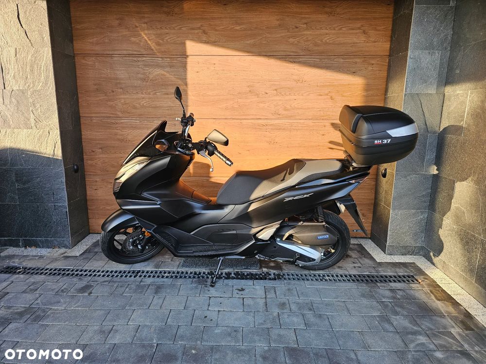 Honda PCX - 1