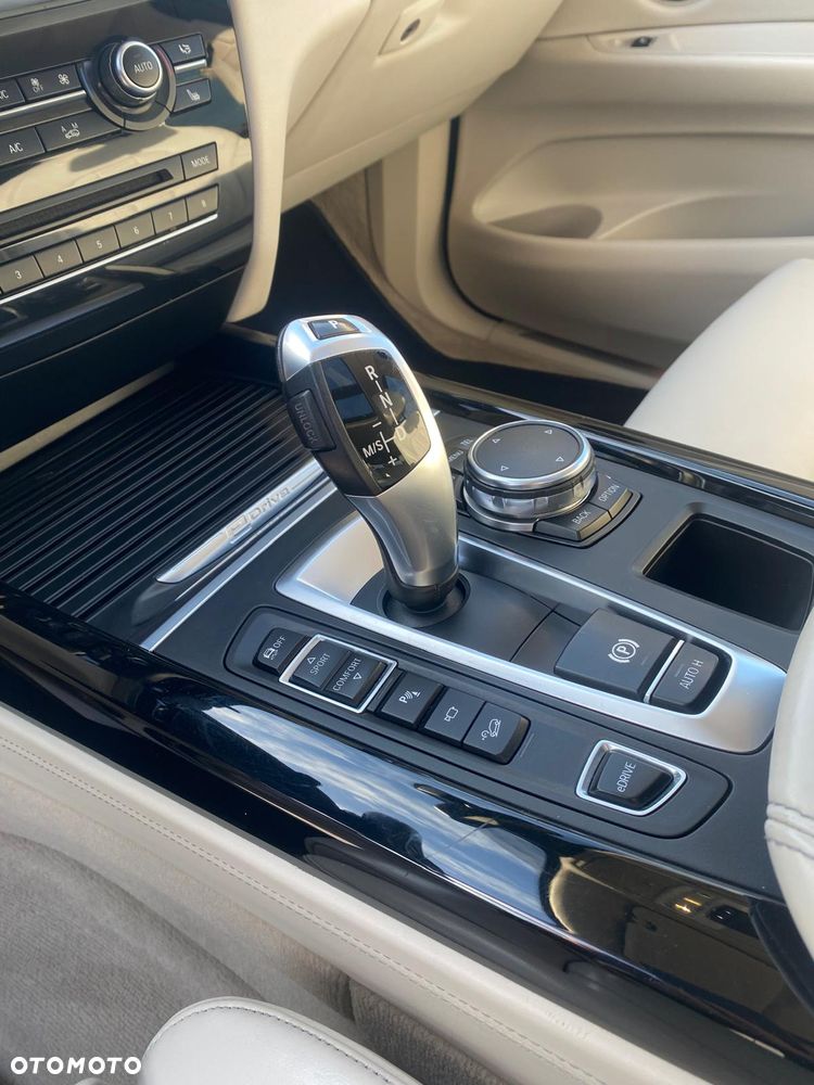 BMW X5 xDrive40e - 15