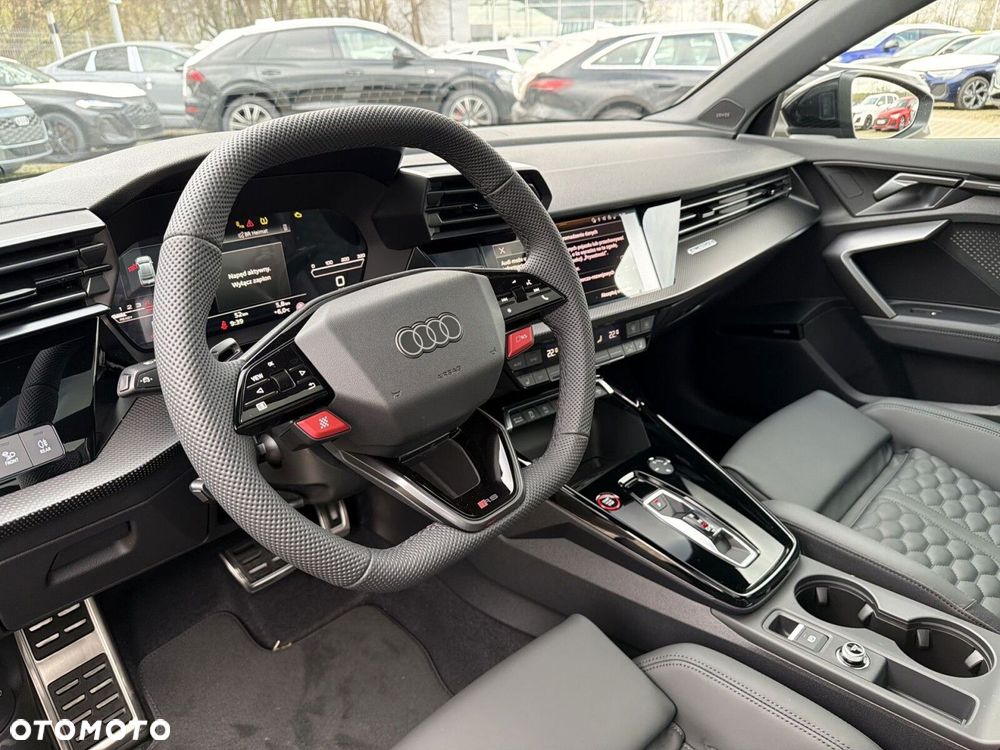 Audi RS3 Limousine TFSI Quattro S tronic - 8