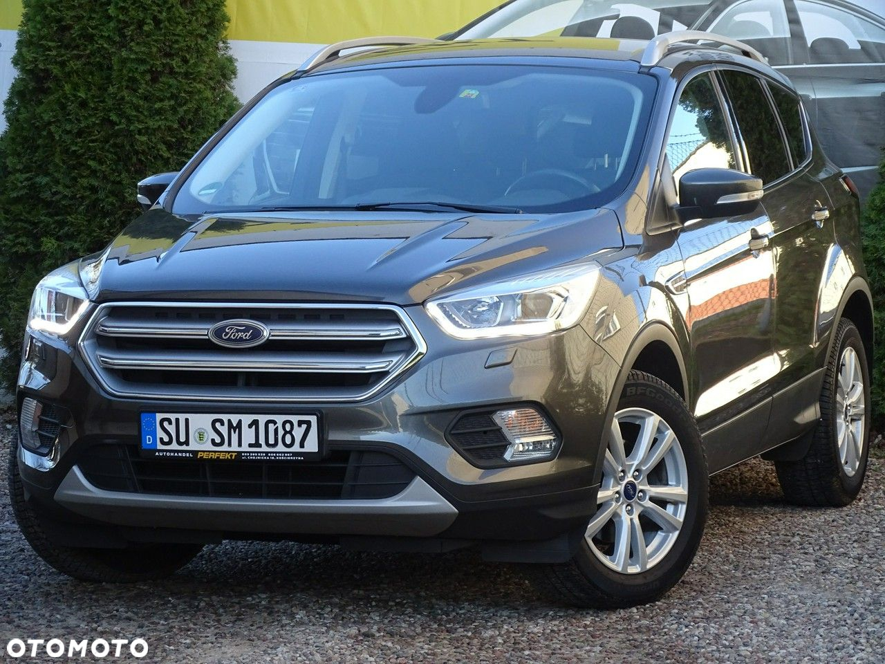 Ford Kuga - 4