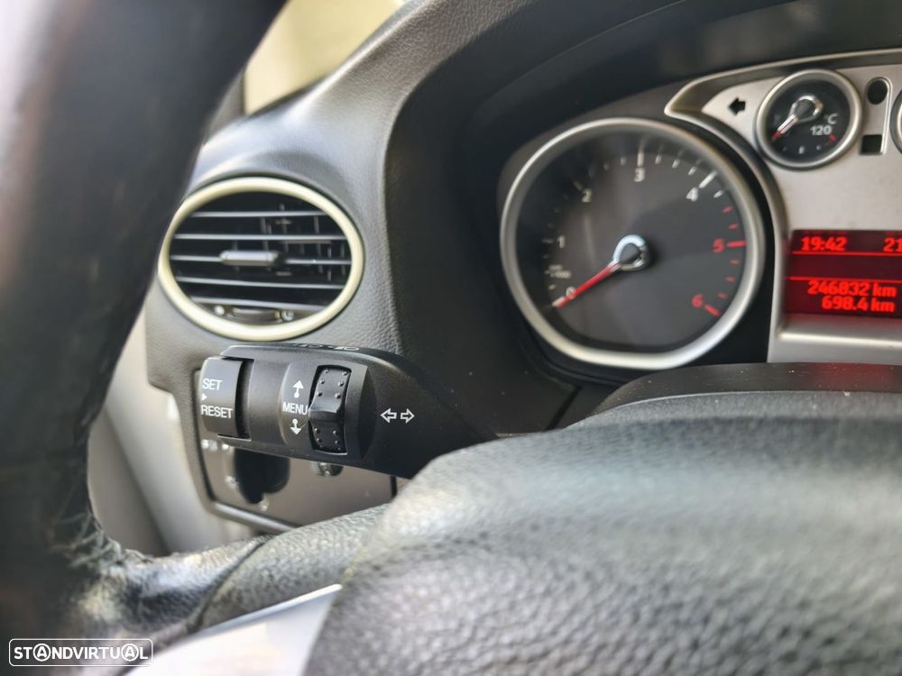 Ford Focus 1.6 TDCi Trend - 13