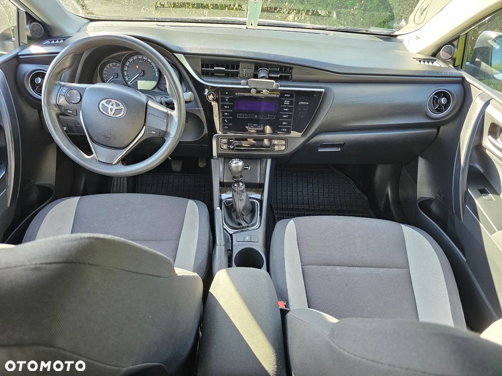 Toyota Auris 1.33 VVT-i Active - 12