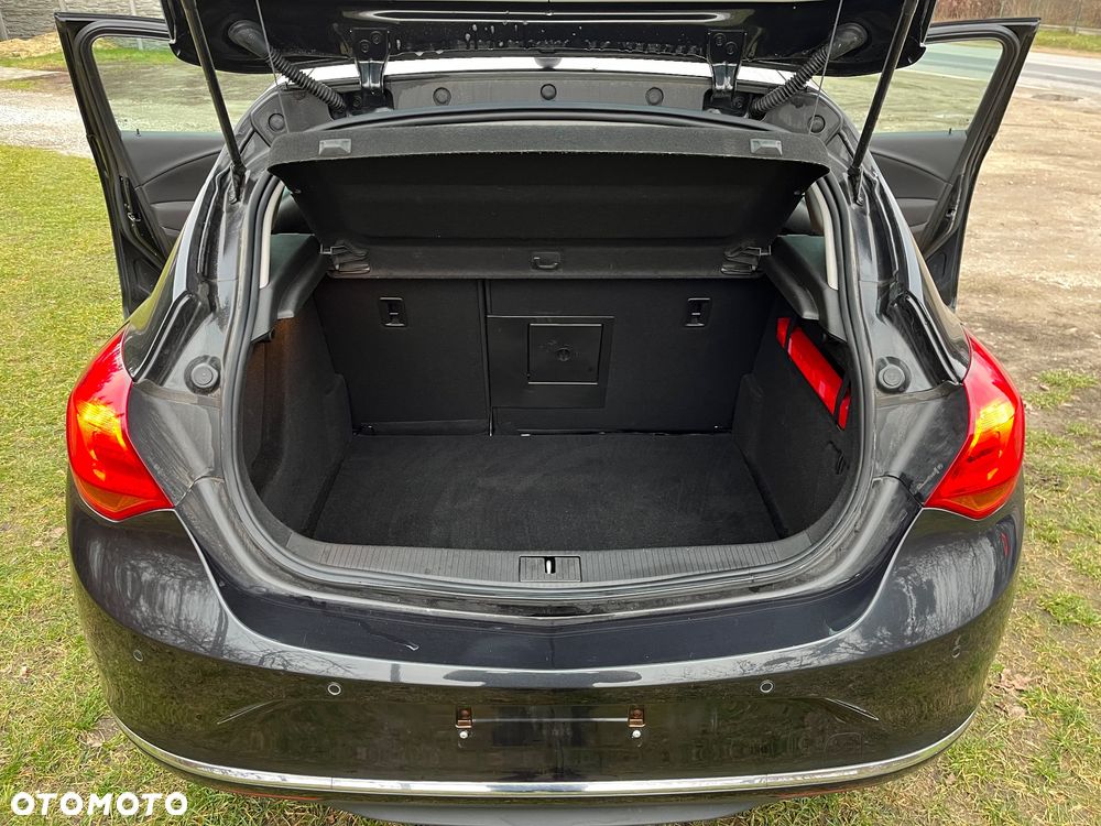 Opel Astra 1.4 Turbo Style - 20