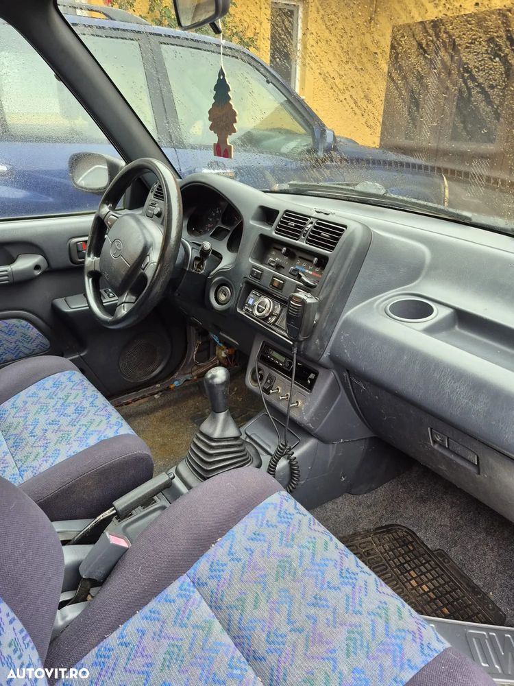 Toyota RAV4 - 5