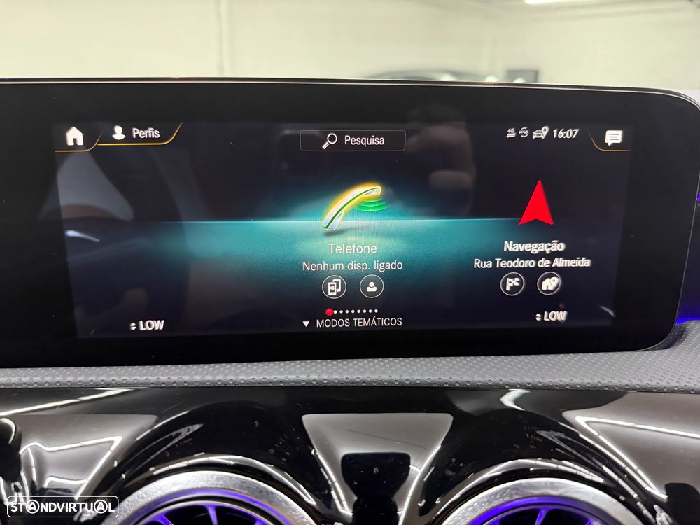 Mercedes-Benz A 250 e 8G-DCT Advanced AMG Line - 36