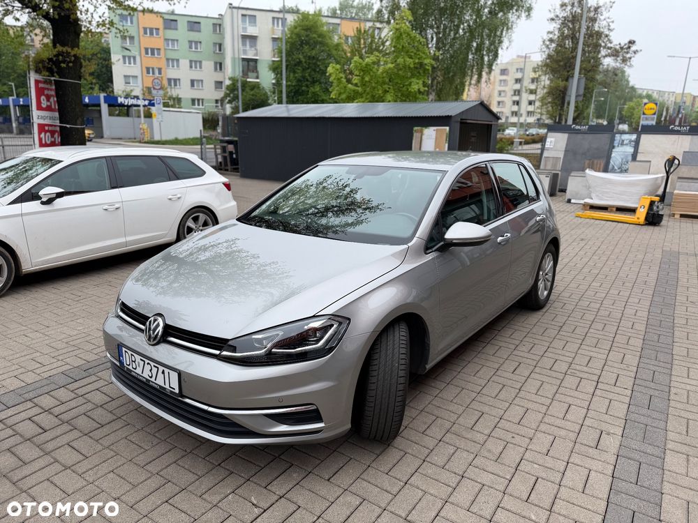Volkswagen Golf 1.0 TSI BMT Trendline - 2