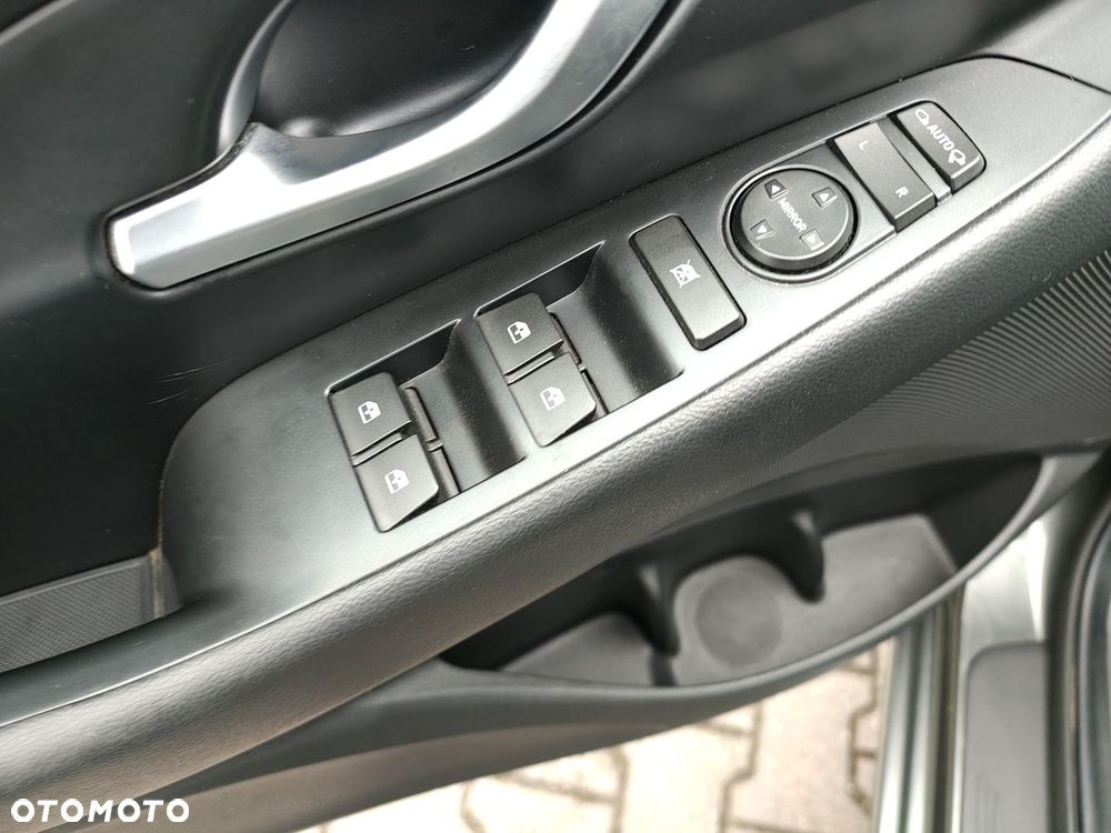 Hyundai i30 1.5 DPI Comfort - 14