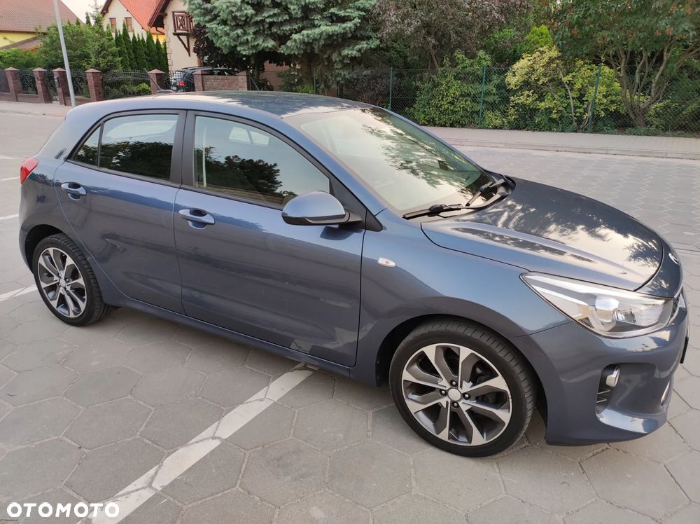 Kia Rio - 14