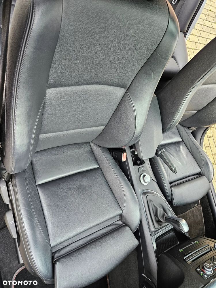 BMW Seria 1 - 33
