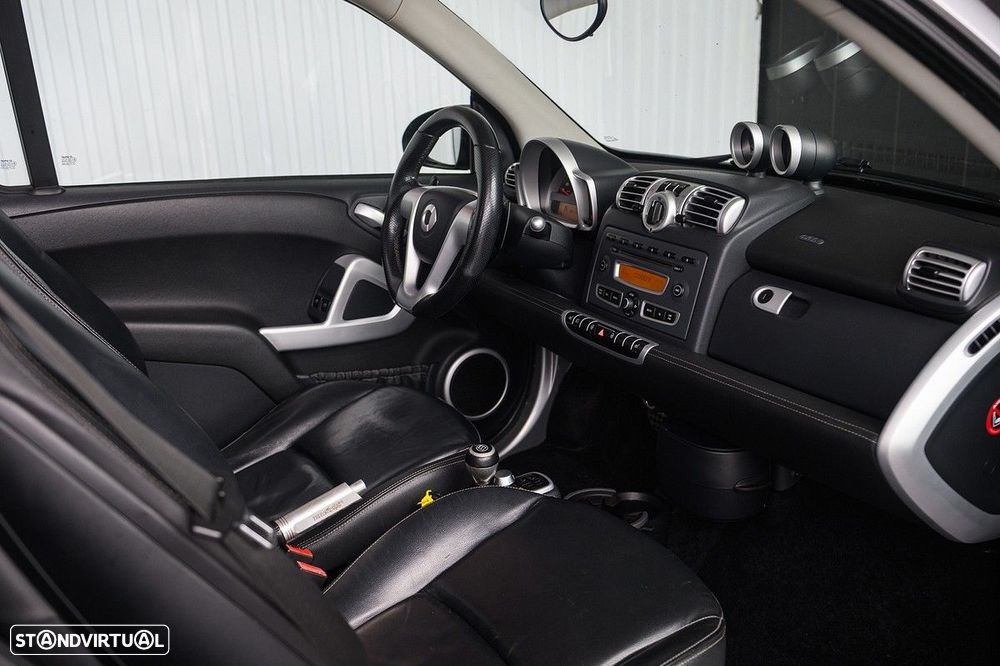 Smart Fortwo Cabrio 1.0 T Brabus Xclusive - 49