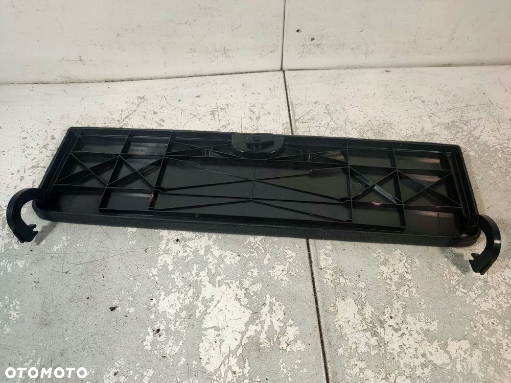 klapka osłony bagaznika audi a4 b6 kombi - 3