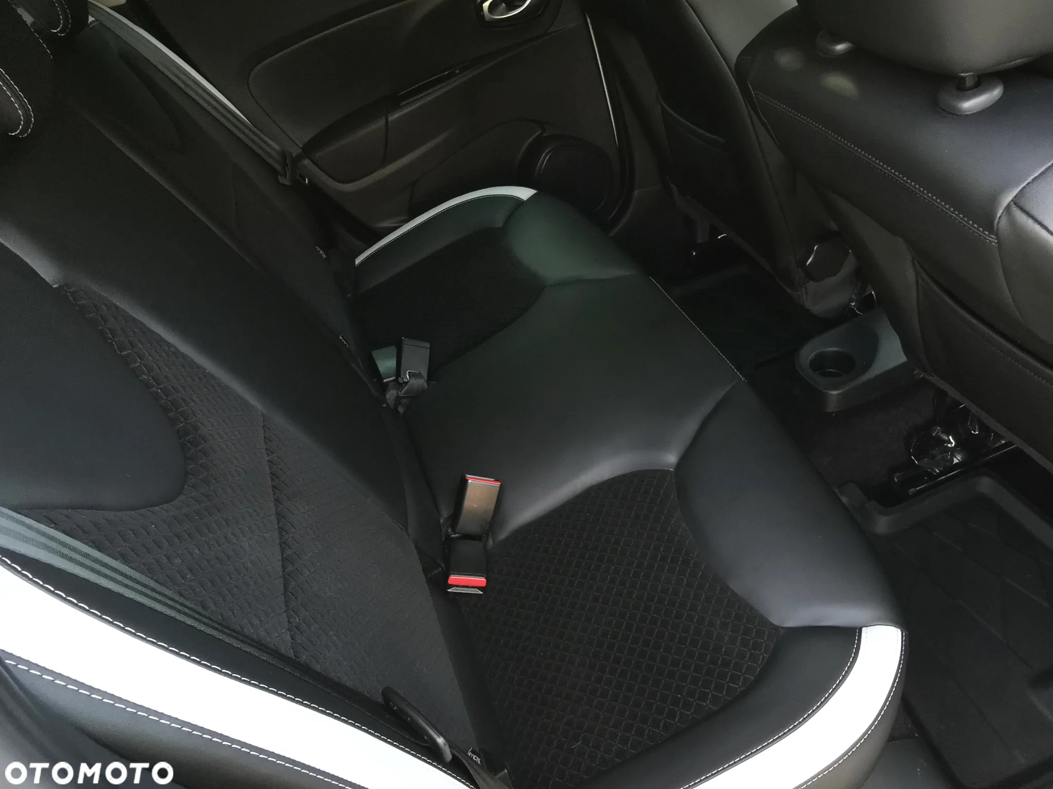 Renault Clio (Energy) TCe 90 Bose Edition - 31