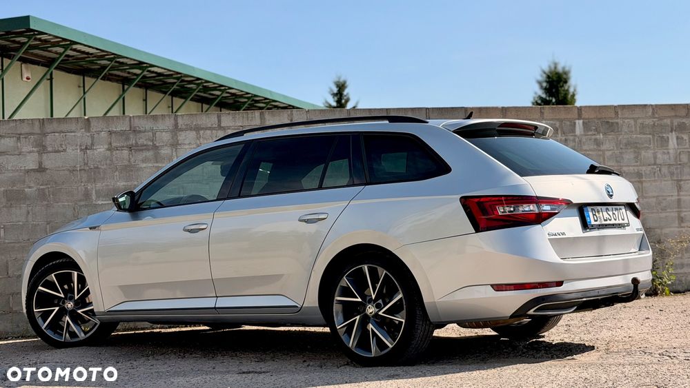 Skoda Superb 1.8 TSI DSG SportLine - 11