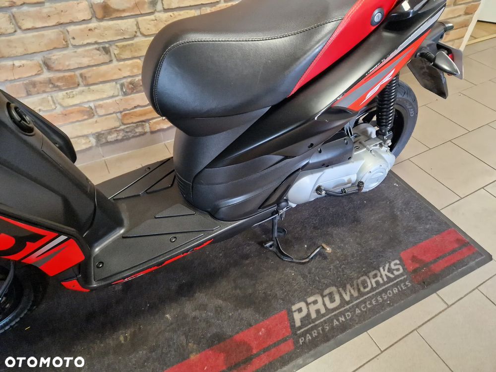 Aprilia SR - 26