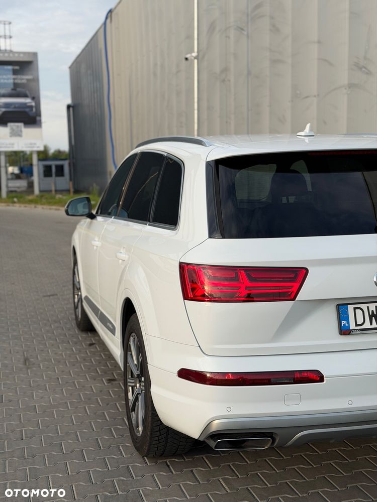 Audi Q7 3.0 TDI Quattro Tiptronic - 5