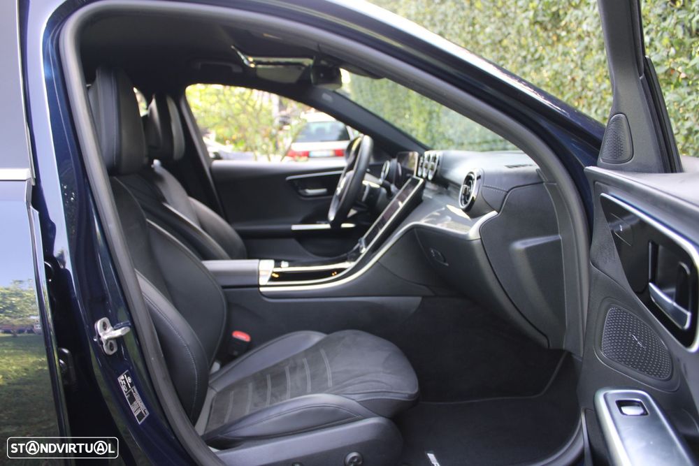 Mercedes-Benz C 300 e T 9G-TRONIC AMG Line - 33