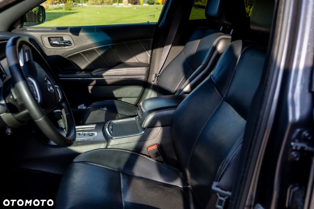 Dodge Charger - 6