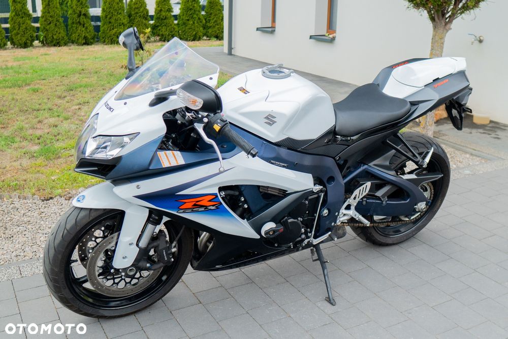 Suzuki GSX-R - 7