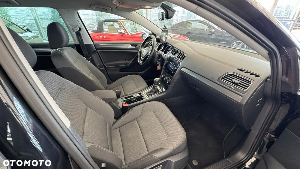 Volkswagen Golf 1.0 TSI BMT Comfortline DSG - 34