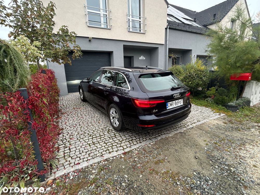 Audi A4 Avant - 4