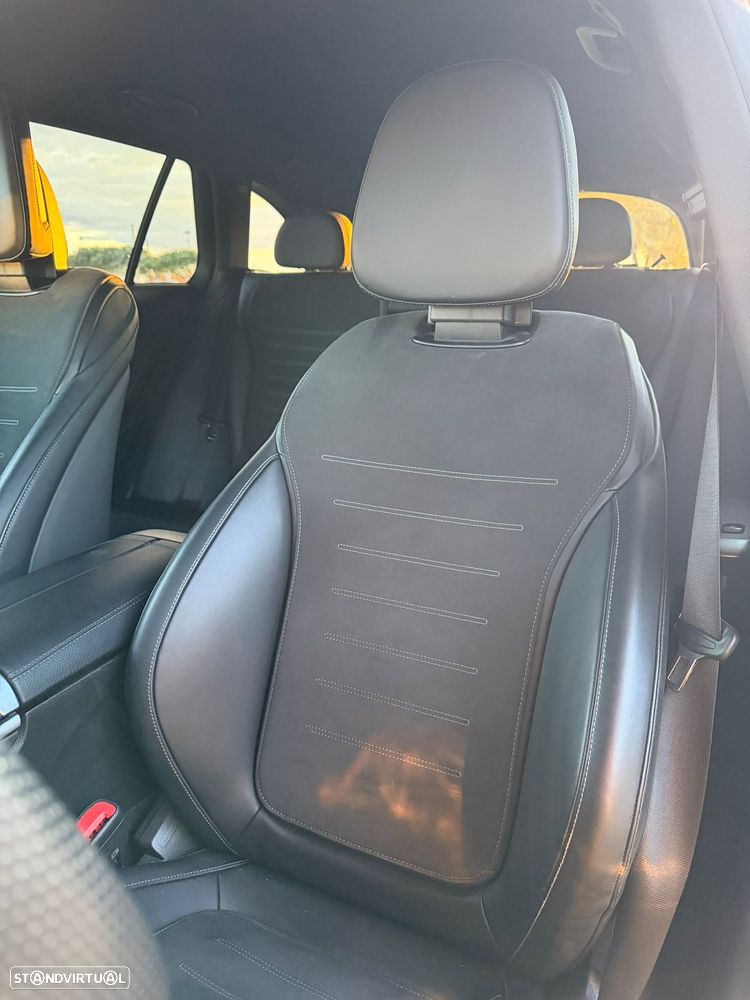 Mercedes-Benz C 300 e T 9G-TRONIC AMG Line - 17