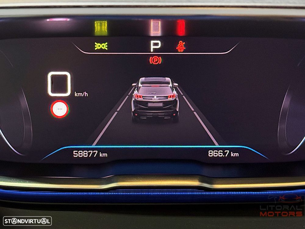 Peugeot 3008 1.2 PureTech Allure Pack EAT8 - 27
