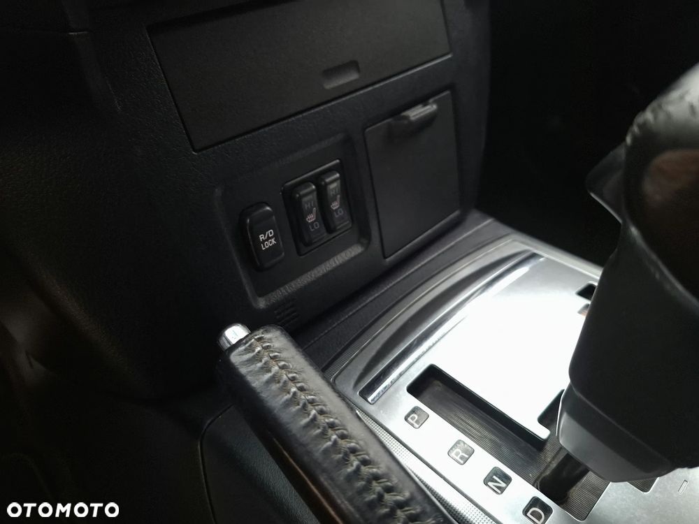Mitsubishi Pajero 3.2 DI-D Automatik Instyle - 18