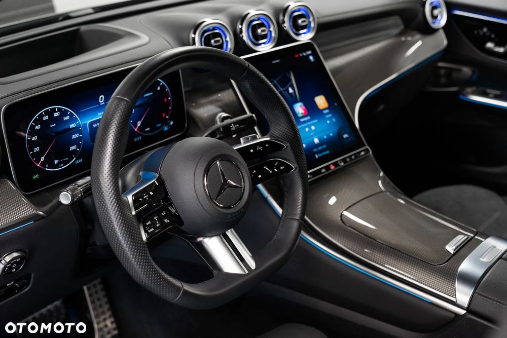 Mercedes-Benz GLC - 29