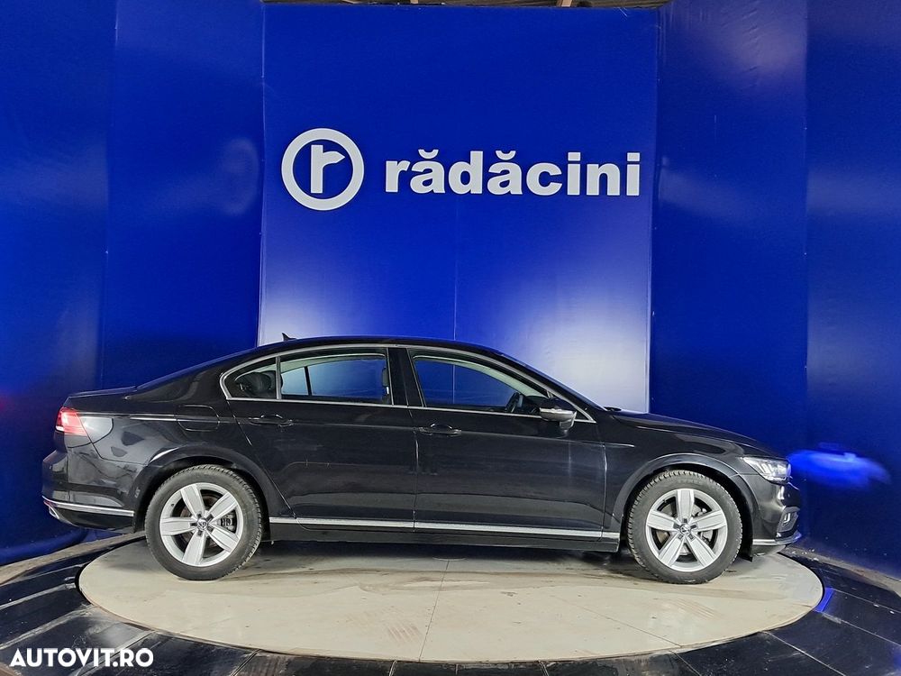 Volkswagen Passat - 6