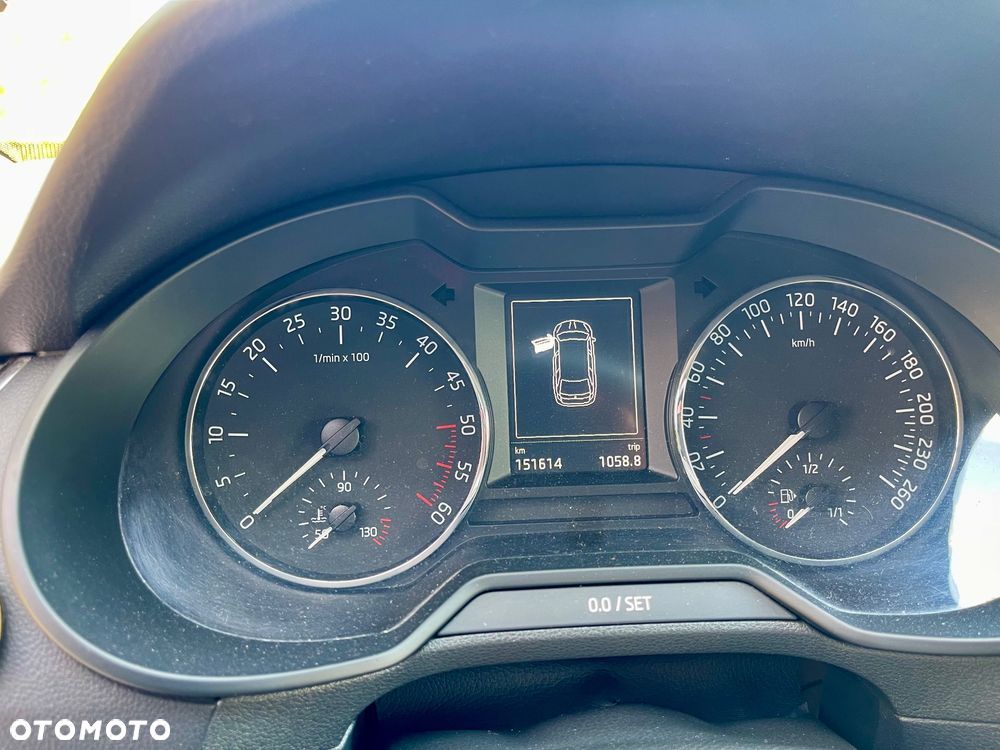 Skoda Octavia 2.0 TDI Ambition DSG - 12