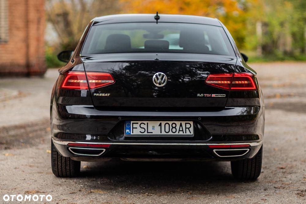 Volkswagen Passat 2.0 TDI Bi-Turbo BMT 4Mot Highline DSG - 14
