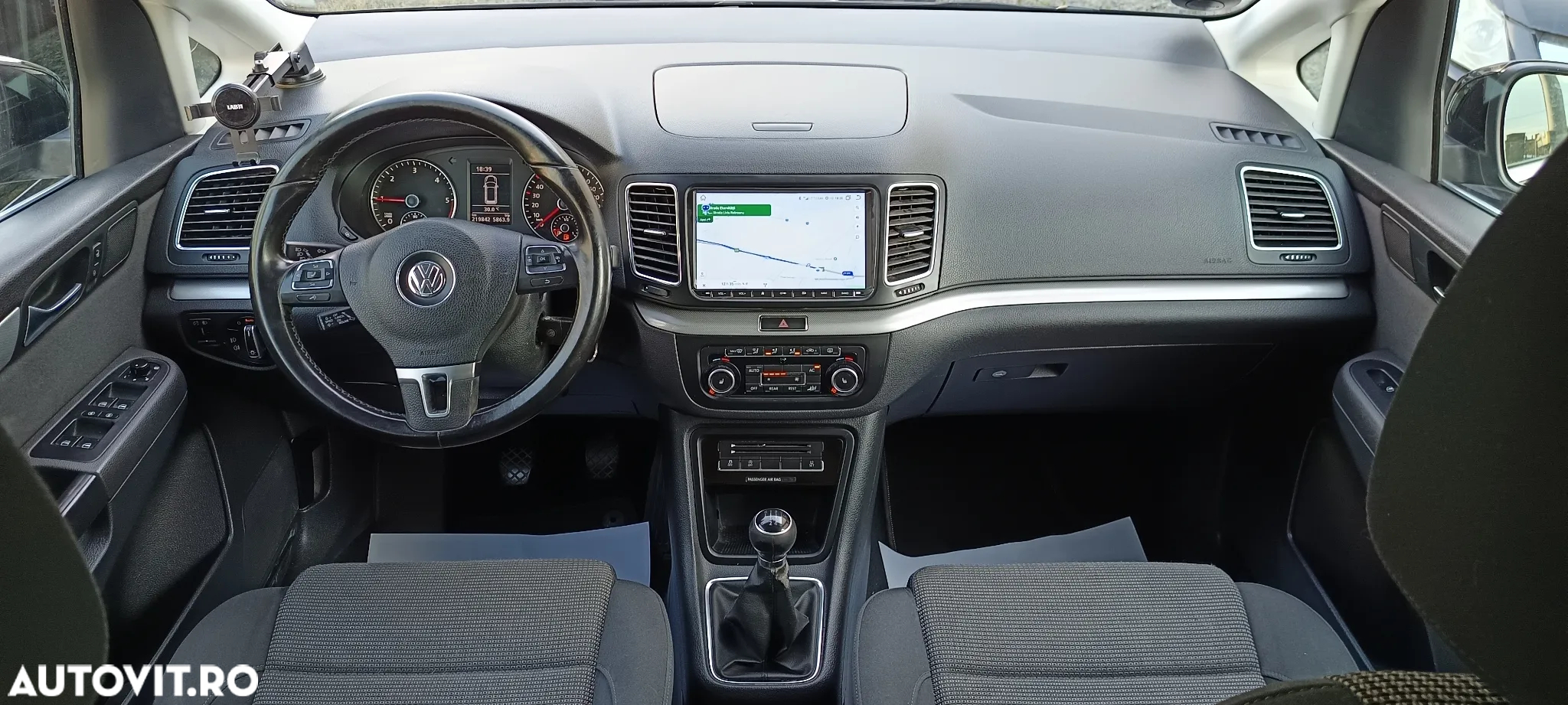 Volkswagen Sharan 2.0 TDI BlueMotion Technology Comfortline - 8