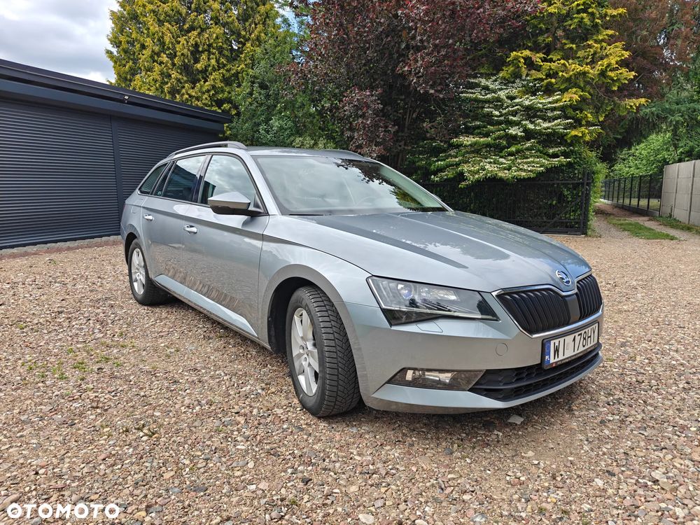 Skoda Superb 2.0 TDI Active - 2