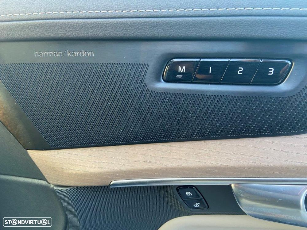 Volvo XC 90 2.0 T8 PHEV Ultra Dark AWD - 29