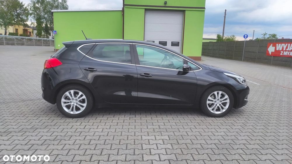 Kia Ceed 1.6 CRDi XL - 3
