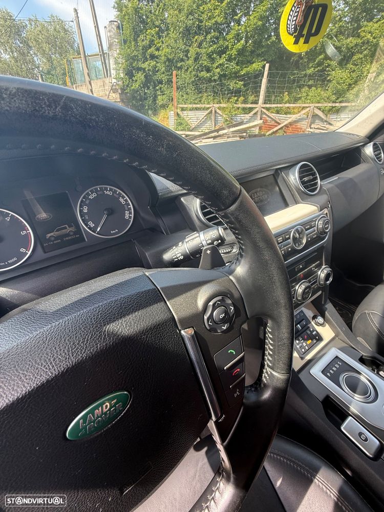Land Rover Discovery 3.0 TD V6 HSE - 11