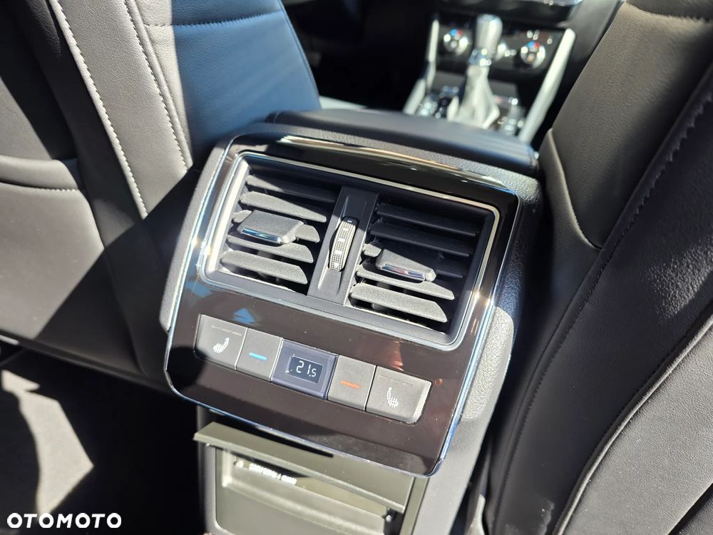 Skoda Superb 2.0 TSI 4x4 L&K DSG - 23